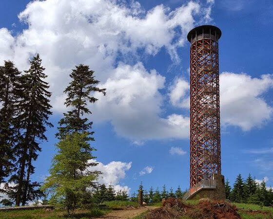 Rozhledna Vartovna slaví 16 let a dál patří k ozdobám Valašska
