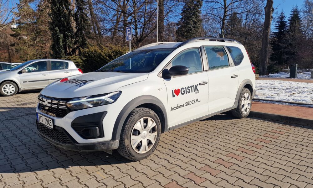 Senior taxi ve Vsetíně má rekordní rok, zájem stále roste