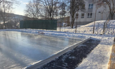 Venkovní kluziště ve Valašských Kloboukách je od soboty otevřeno